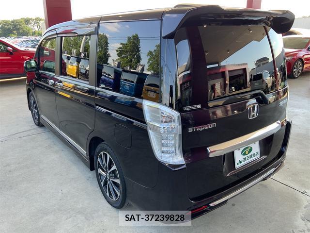 Honda e 2013-12 8648124-7