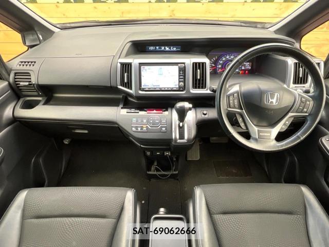 Honda e 2013-01 8690818-1