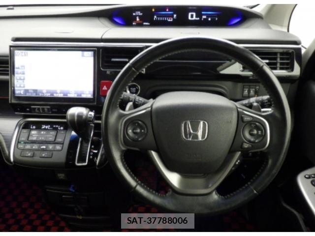 Honda e 2016-03 8691348-2
