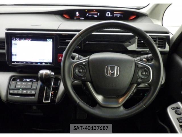 Honda e 2020-02 8691357-2