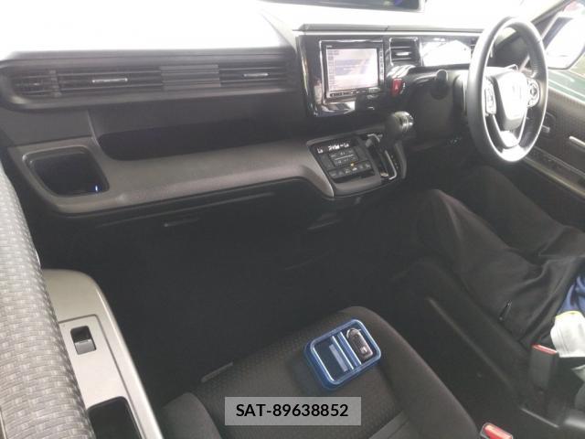 Honda e 2020-01 8691376-2
