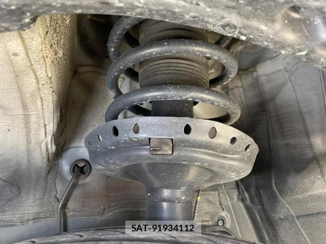 Honda e 2023-12 8691139-19