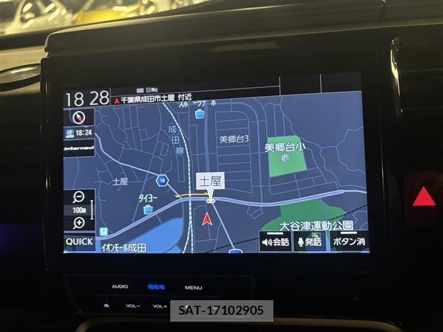 Honda e 2019-08 8691626-1