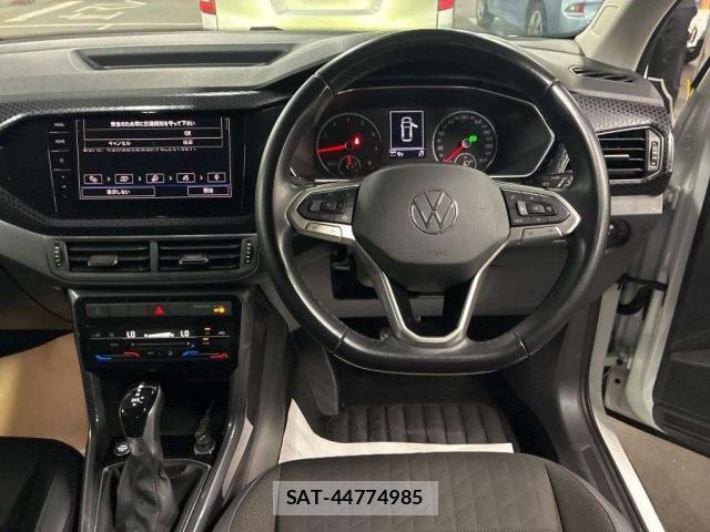 VolksWagen T-CROSS 2023-03 8691559-2