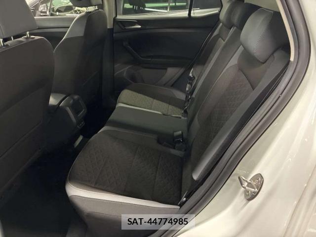 VolksWagen T-CROSS 2023-03 8691559-6