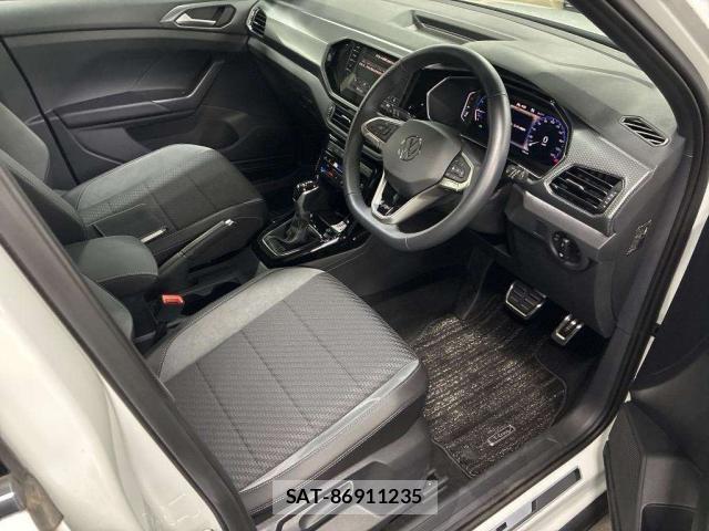 VolksWagen T-CROSS 2023-03 8691560-12