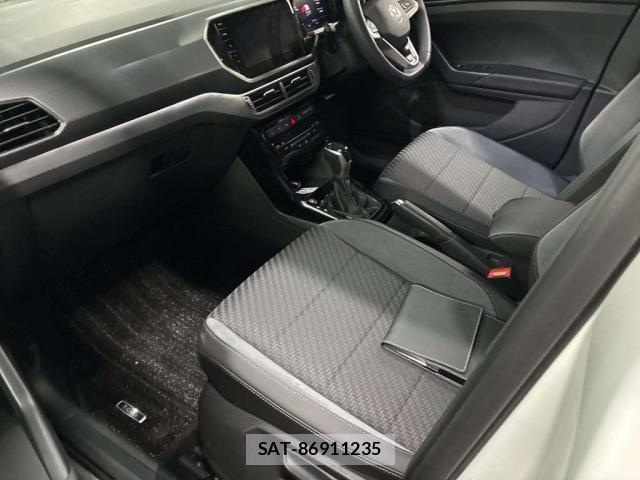 VolksWagen T-CROSS 2023-03 8691560-5