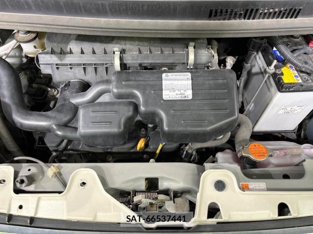 Daihatsu TANTO 2018-04 8690744-19