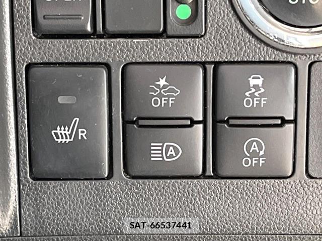 Daihatsu TANTO 2018-04 8690744-3
