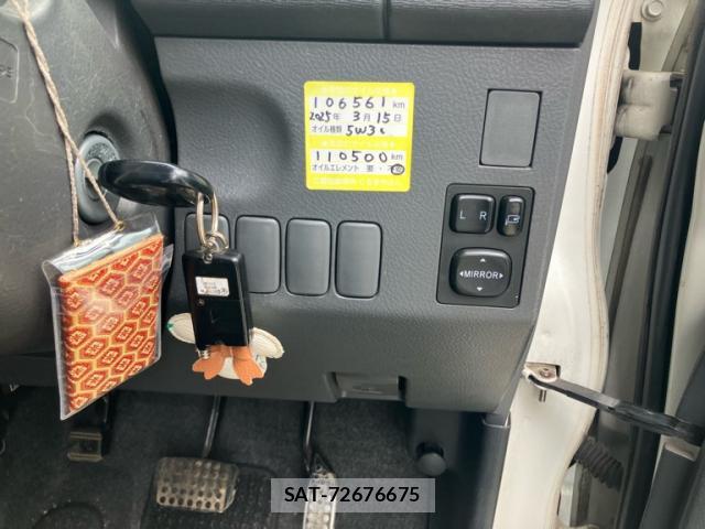 Daihatsu TANTO 2006-11 8690795-19