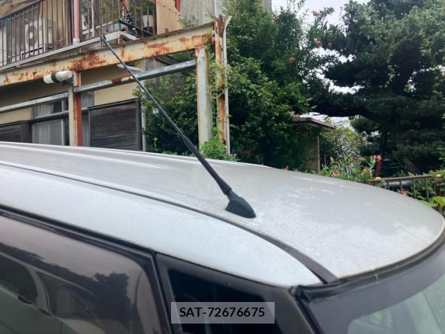 Daihatsu TANTO 2006-11 8690795-5