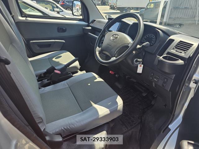 Toyota TOWNACE TRUCK 2023-11 8691641-5