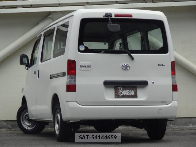 Toyota TOWNACE VAN 2011-08 8691145-4