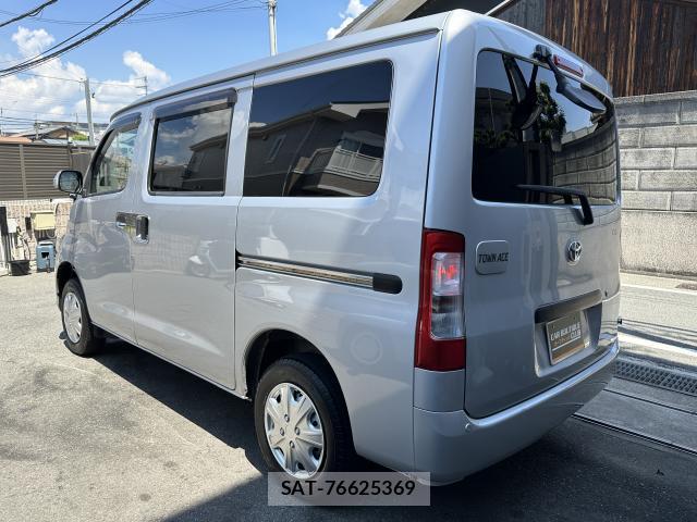 Toyota TOWNACE VAN 2021-03 8691480-6
