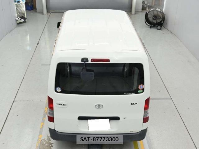 Toyota TOWNACE VAN 2014-01 8691668-10