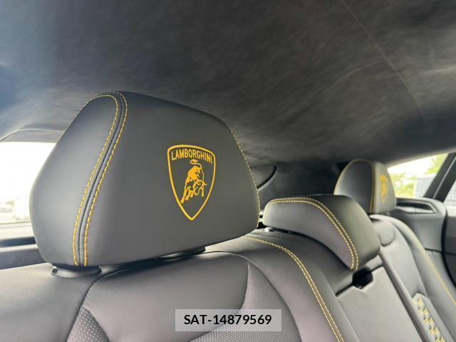 Lamborghini URUS 2022-02 8691092-17