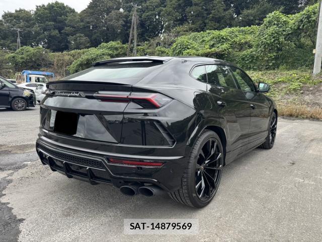 Lamborghini URUS 2022-02 8691092-2
