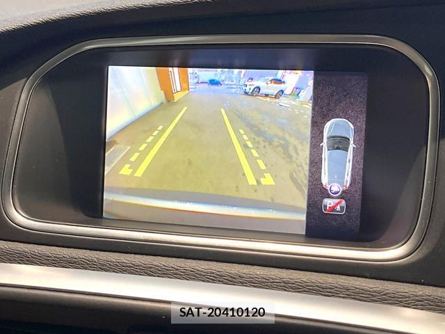 Volvo V40 2019-02 8691001-5