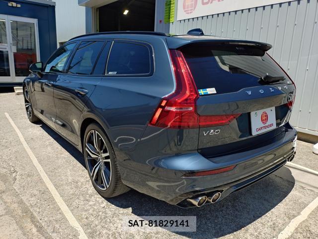Volvo V60 2022-04 8690985-13