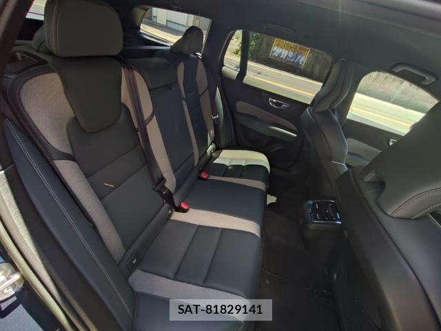 Volvo V60 2022-04 8690985-9