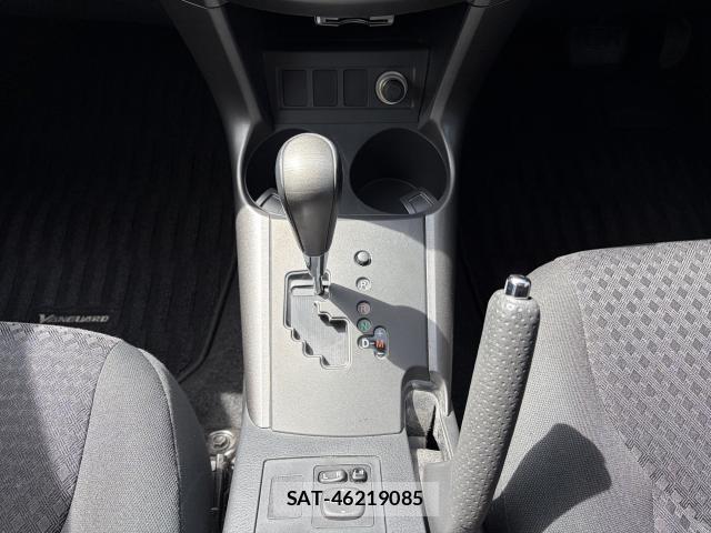 Toyota VANGUARD 2013-09 8690453-15