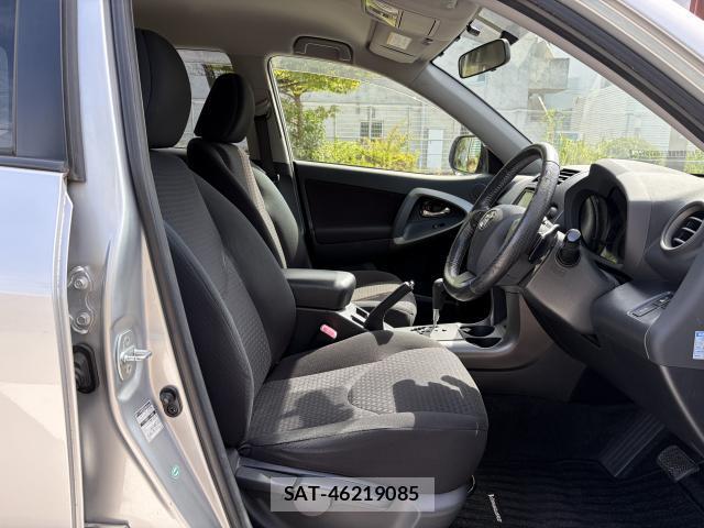 Toyota VANGUARD 2013-09 8690453-5