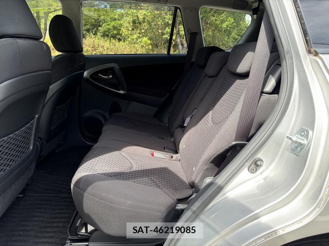 Toyota VANGUARD 2013-09 8690453-6