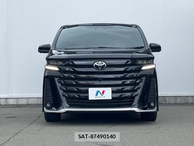 Toyota VELLFIRE 2025-11 8690682-15