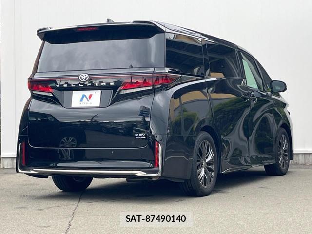 Toyota VELLFIRE 2025-11 8690682-18