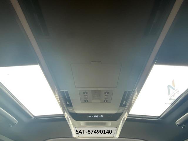 Toyota VELLFIRE 2025-11 8690682-7