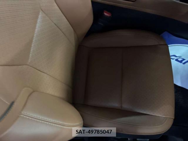 Toyota VELLFIRE 2023-11 8691547-12