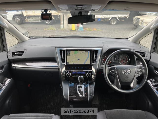 Toyota VELLFIRE 2019-09 8690877-2