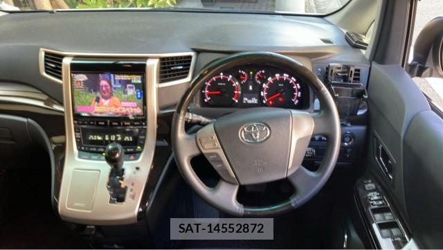 Toyota VELLFIRE 2013-03 8691302-16