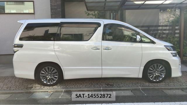 Toyota VELLFIRE 2013-03 8691302-3