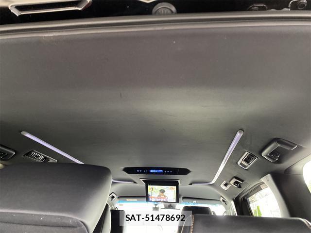 Toyota VELLFIRE 2021-06 8691581-11
