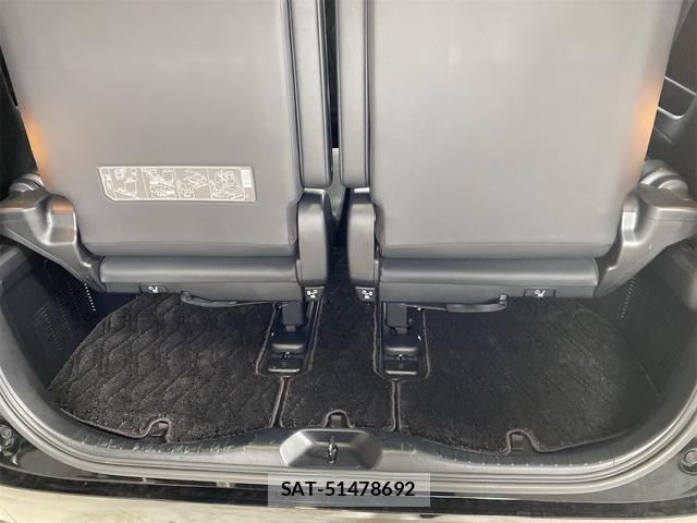 Toyota VELLFIRE 2021-06 8691581-17