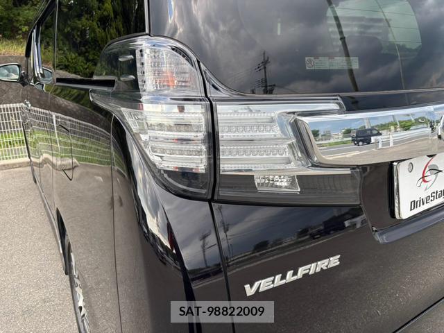 Toyota VELLFIRE 2017-06 8691587-18