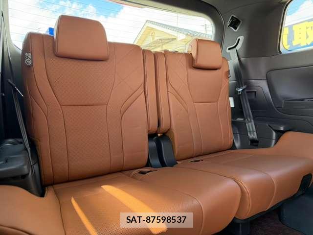 Toyota VELLFIRE 2024-06 8691955-12