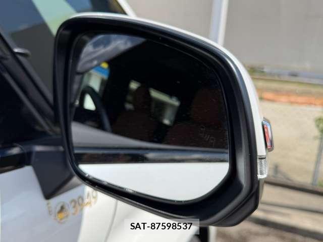 Toyota VELLFIRE 2024-06 8691955-8