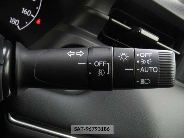 Honda VEZEL 2023-10 8691739-13