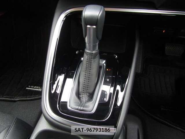 Honda VEZEL 2023-10 8691739-3
