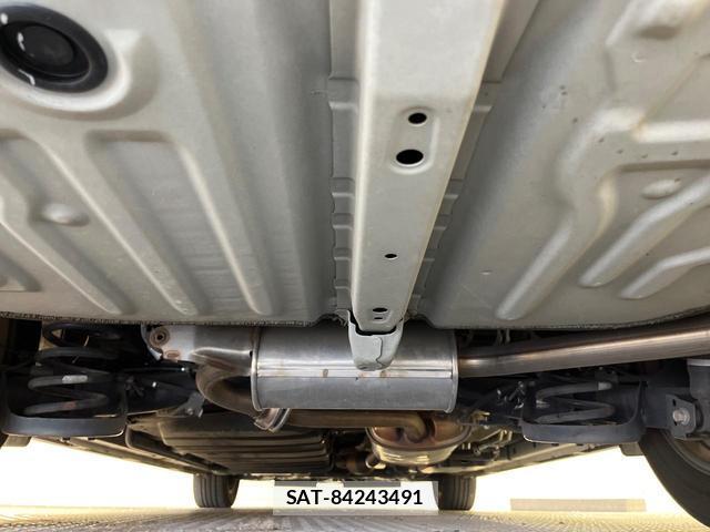 Toyota VOXY 2019-02 8690730-18