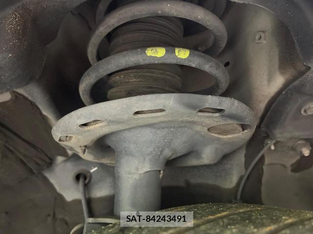 Toyota VOXY 2019-02 8690730-19