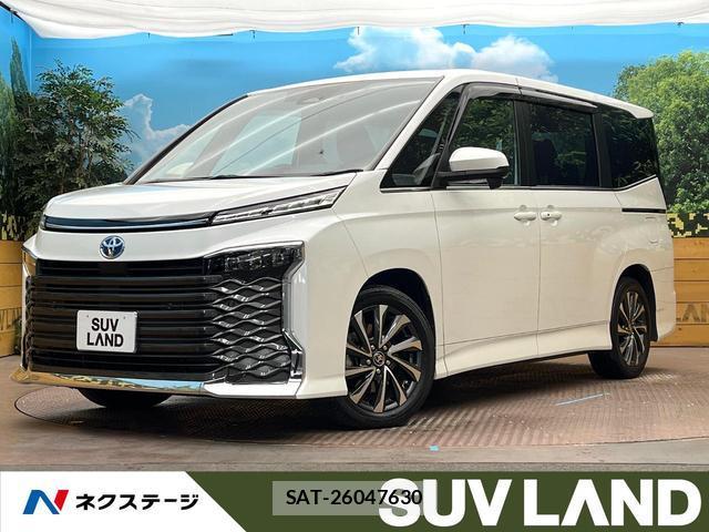 Toyota VOXY 2022-12 8690820-0