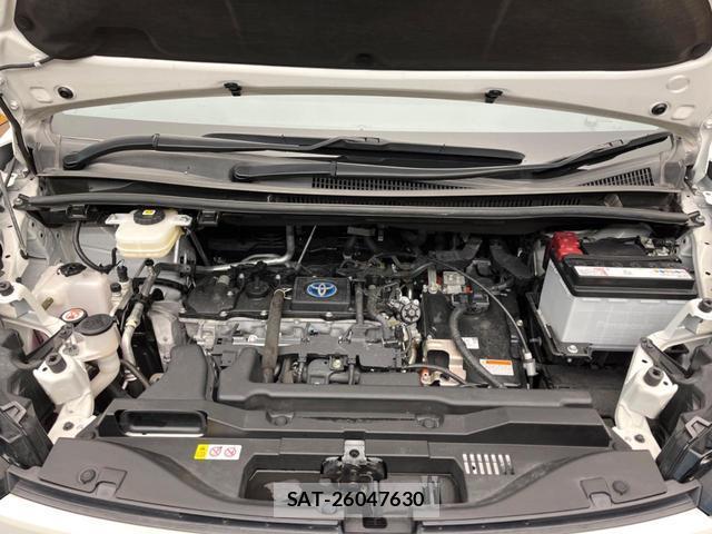 Toyota VOXY 2022-12 8690820-18