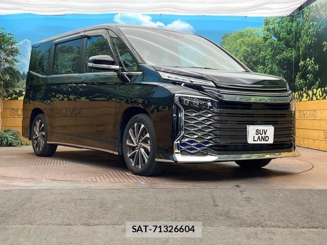 Toyota VOXY 2022-08 8690823-15