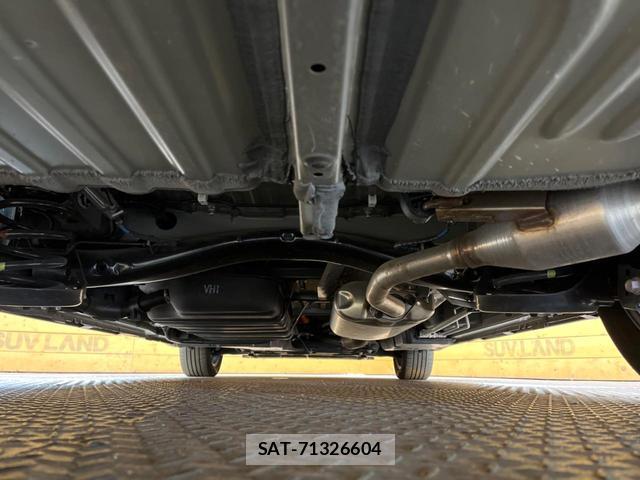 Toyota VOXY 2022-08 8690823-18