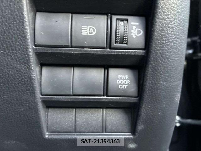 Toyota VOXY 2022-07 8690929-5