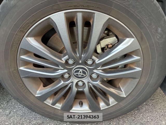 Toyota VOXY 2022-07 8690929-7
