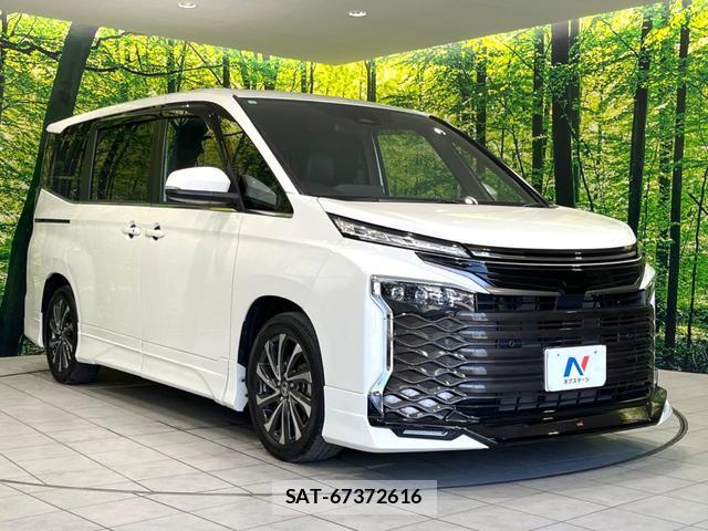 Toyota VOXY 2023-09 8691038-16